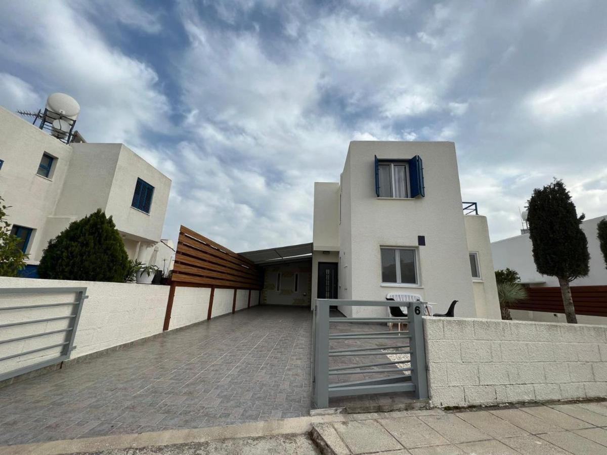 Alex Holiday Home by the sea - B&B