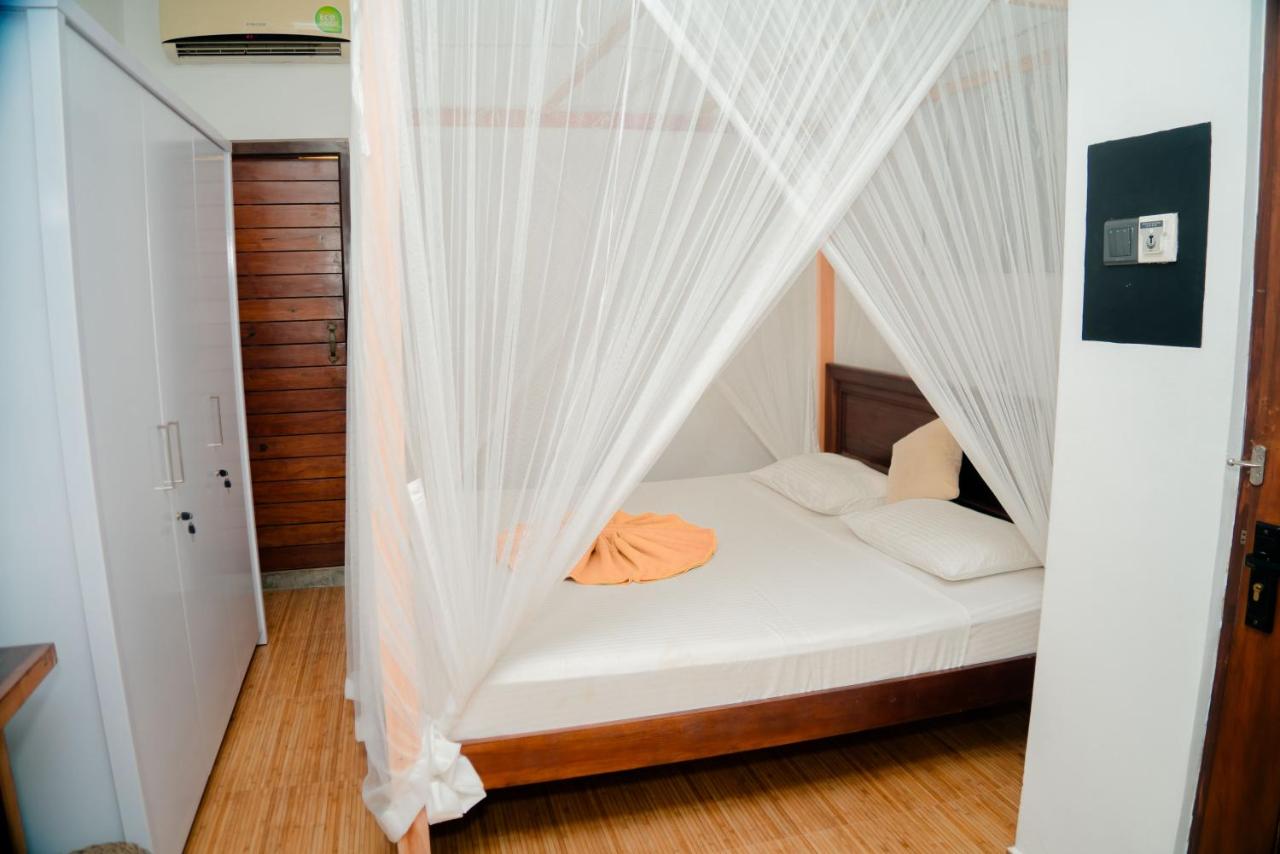 Deluxe Room with Sea View - Upper Floor