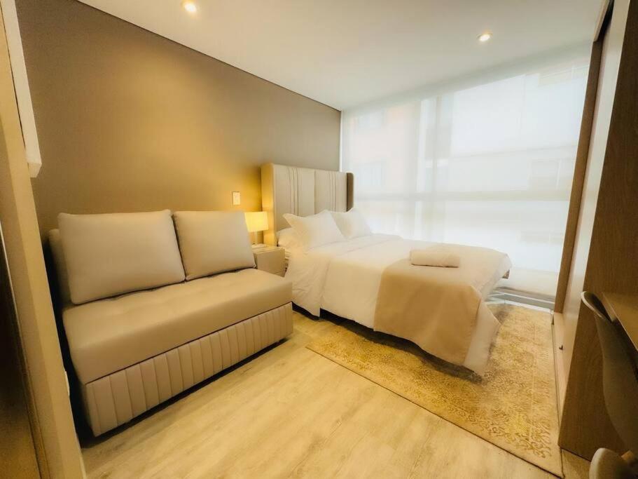 Nuevo Loft cerca a la Embajada Americana, Corferias y Agora - Ferienwohnung