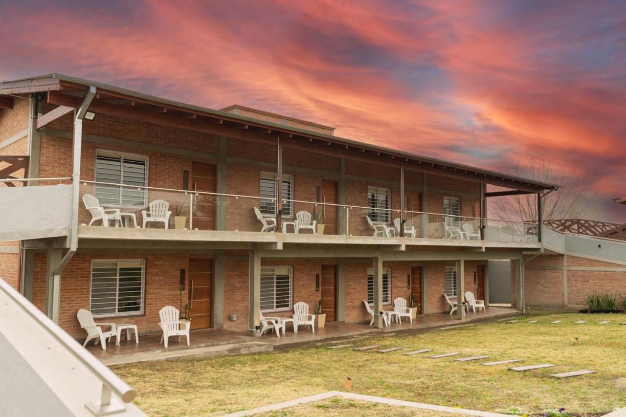 Apart de Sierras - Bed and Breakfast