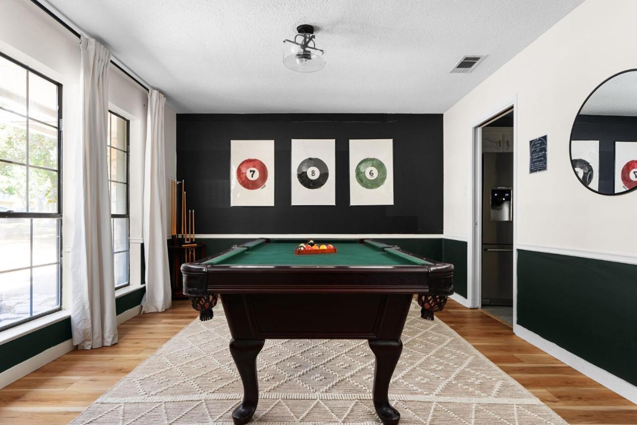 Charming 7BR Home in Round Rock - B&B