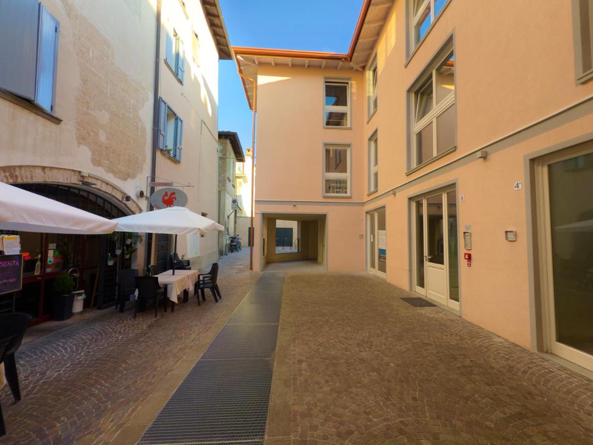 ISEO LAKE 3-Bedroom just 40 meters from the lake and 12 meters from Piazza Garibaldi - B&B