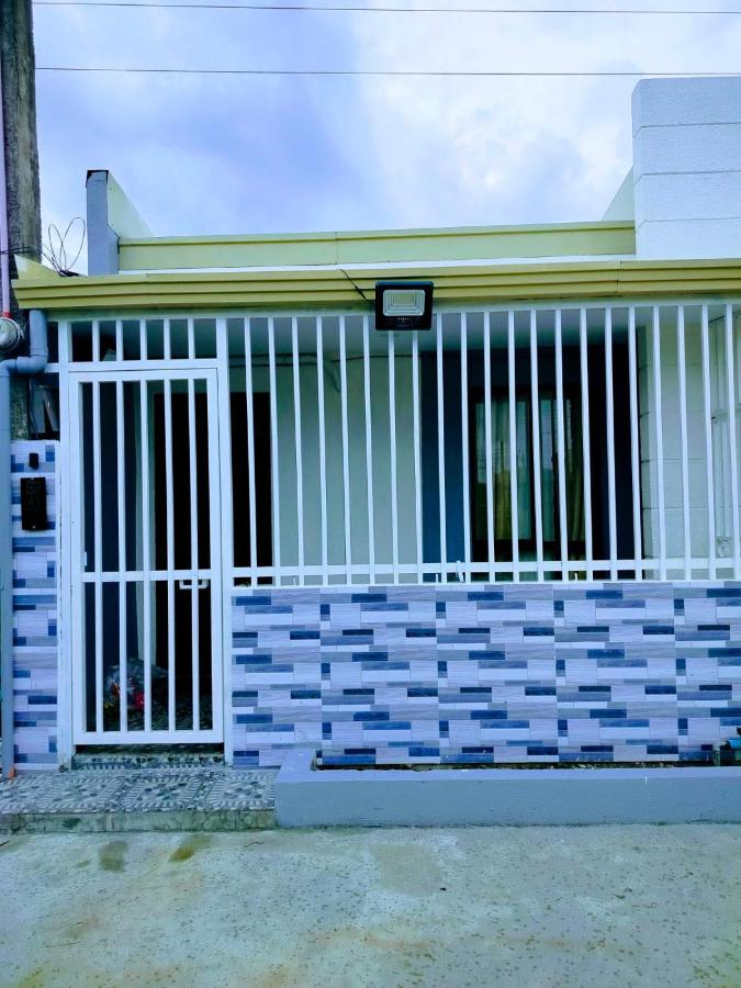 Unit 8 - Cabanatuan City's Best Bed and Breakfast Place - Bed and Breakfast Cabanatuan City
