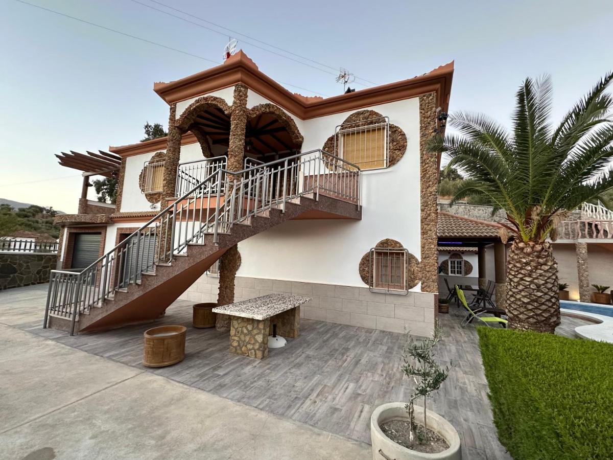 Villa Galones - Bed and Breakfast Algarinejo