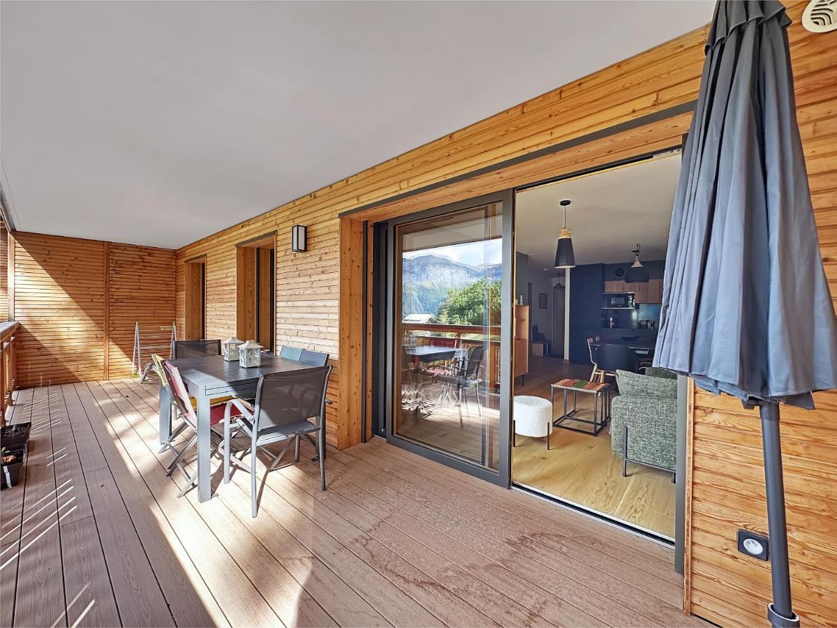 GRD114 Appartement standing 6 pers pied de piste - Bed and Breakfast Les Carroz-d'Arâches