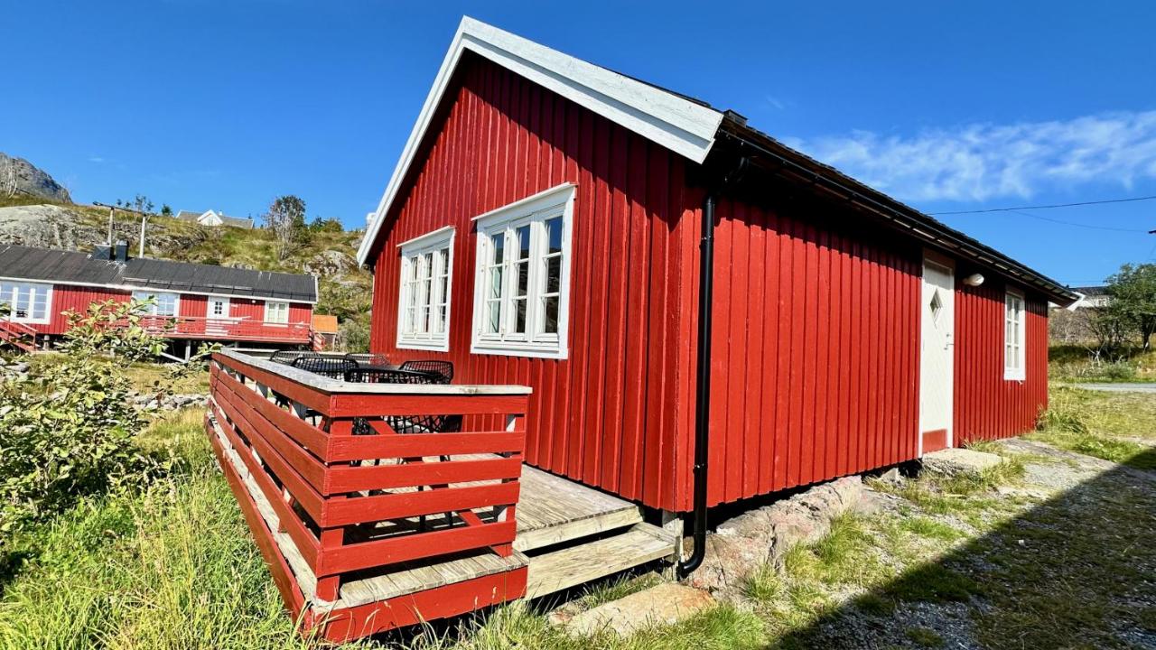 Eagle bay - Waterfront Rorbu A - B&B Sørvågen