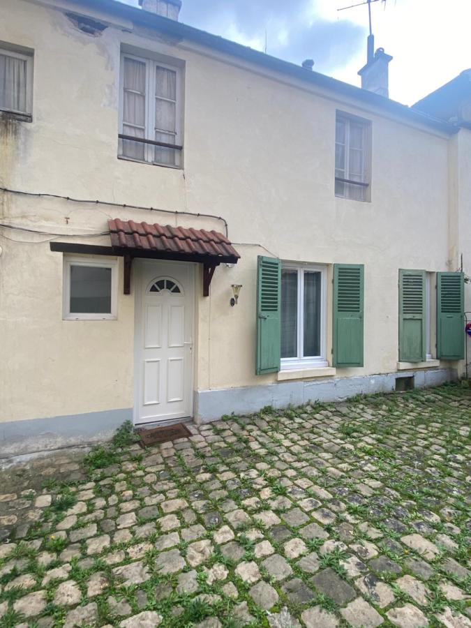 Appartement Versailles Centre - Bed and Breakfast