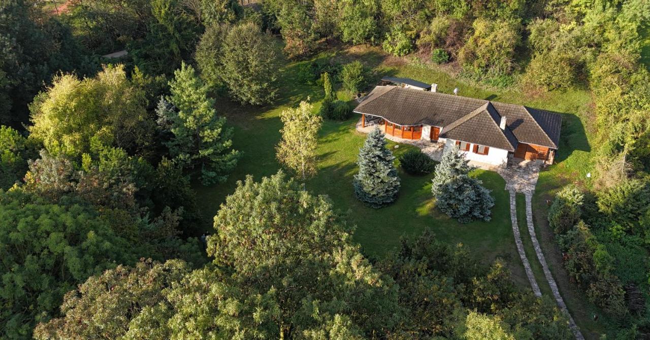 Grande Vendégház - B&B