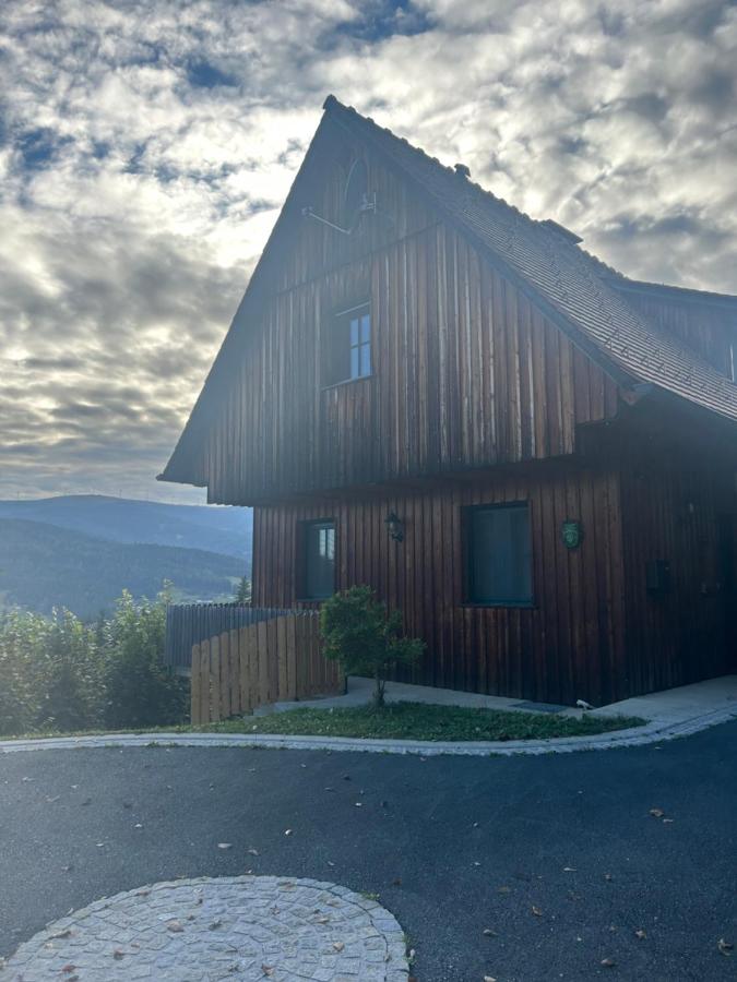 Wellnessalmhaus - B&B Kloster