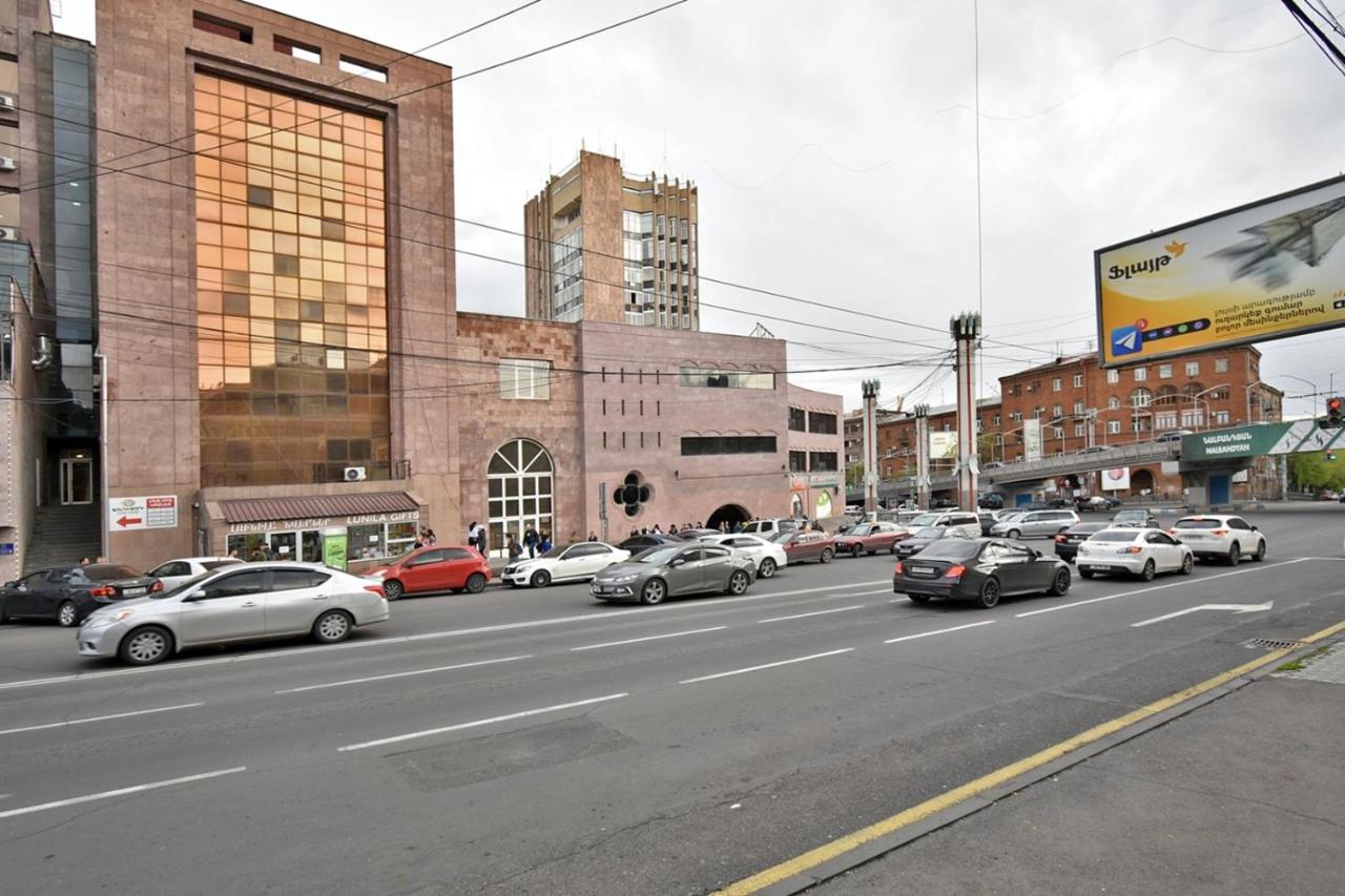 Metro 2 - Ferienwohnung Jerewan