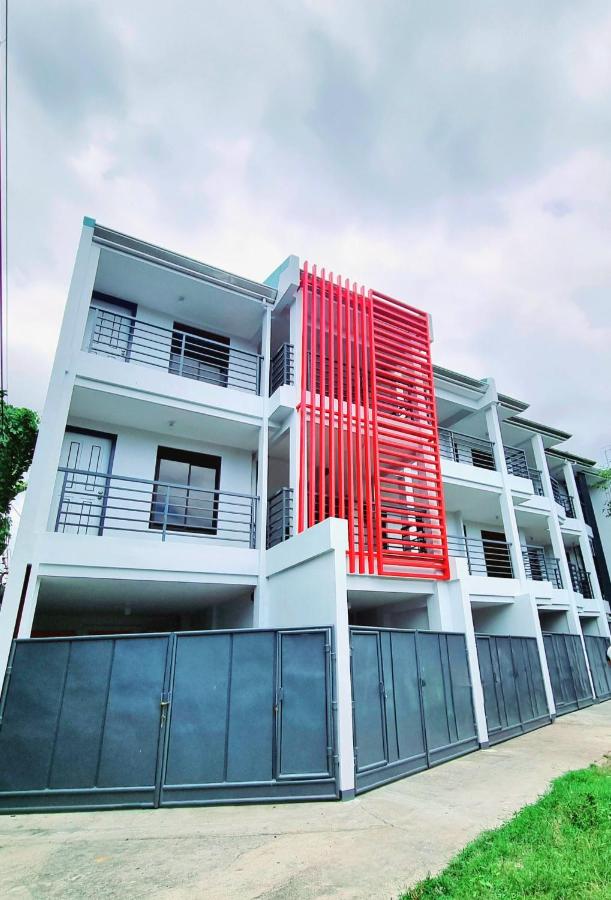 Flat 35, Unit 1F - B&B Manila