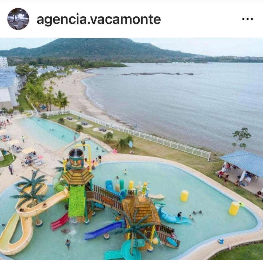 Playa Dorada, Parque Acuático - B&B