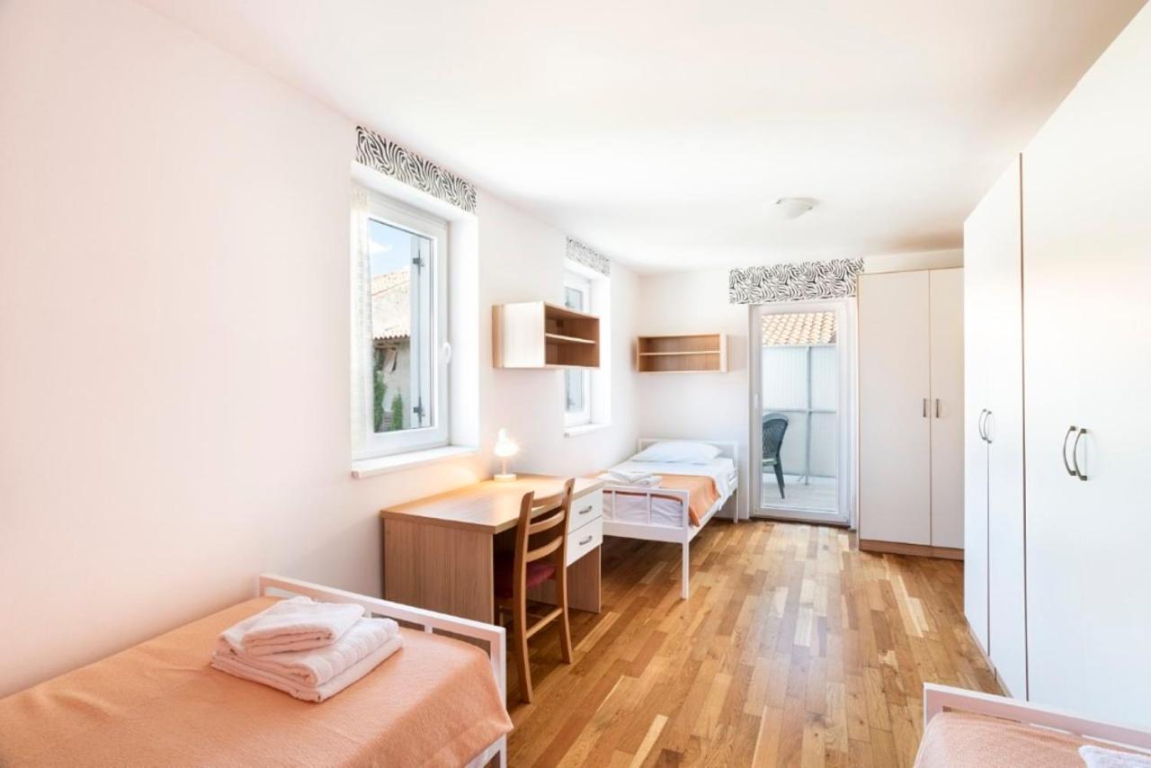 Apartment mit 1 Schlafzimmer und Terrasse