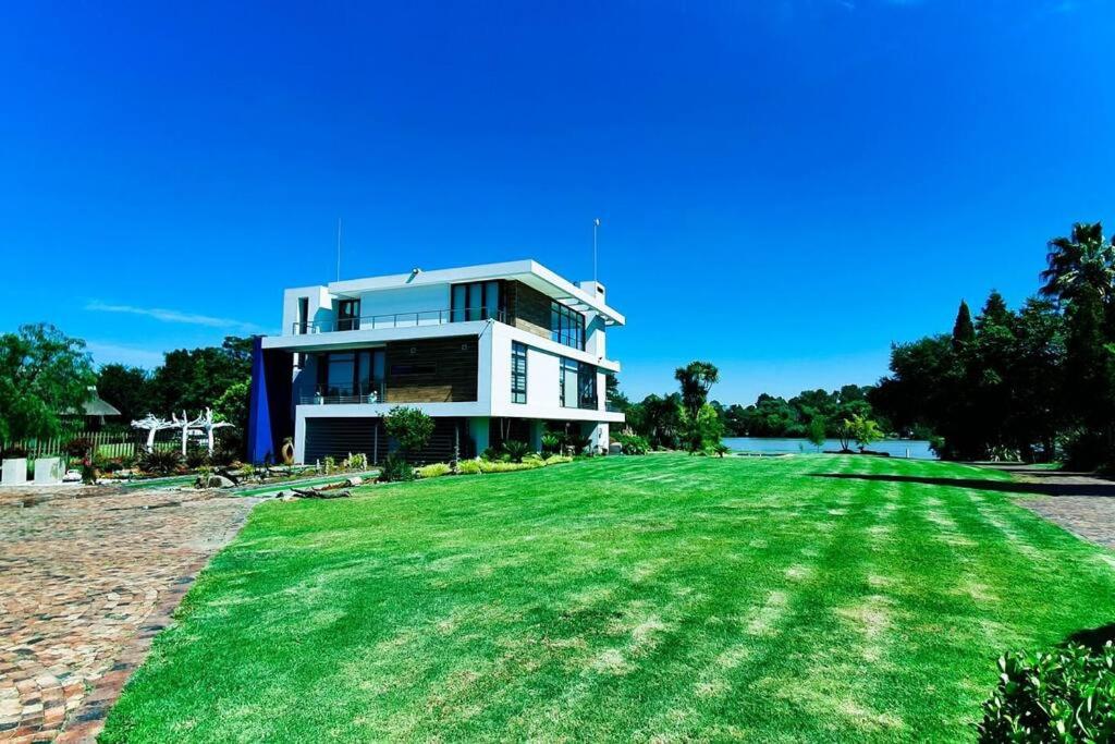 Millionaires Vacation - Bed and Breakfast Sasolburg