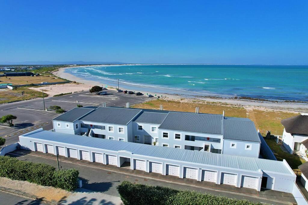 Boardwalk7 - Bed and Breakfast Struisbaai