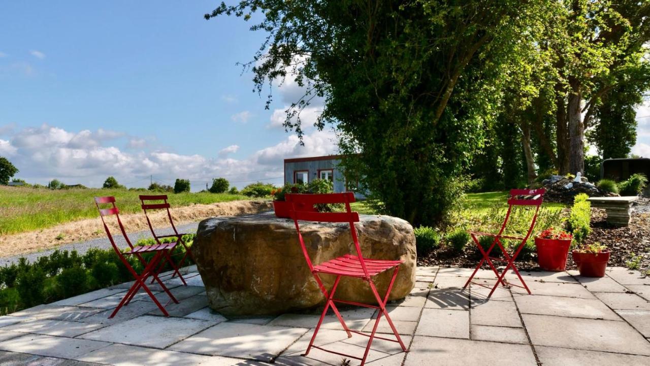 The Tin Shed - B&B Tara