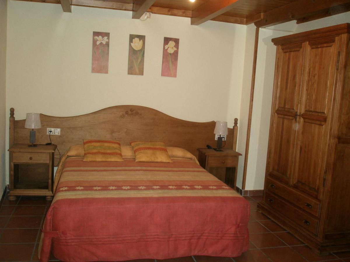 Three-Bedroom Apartment (6 Adults)