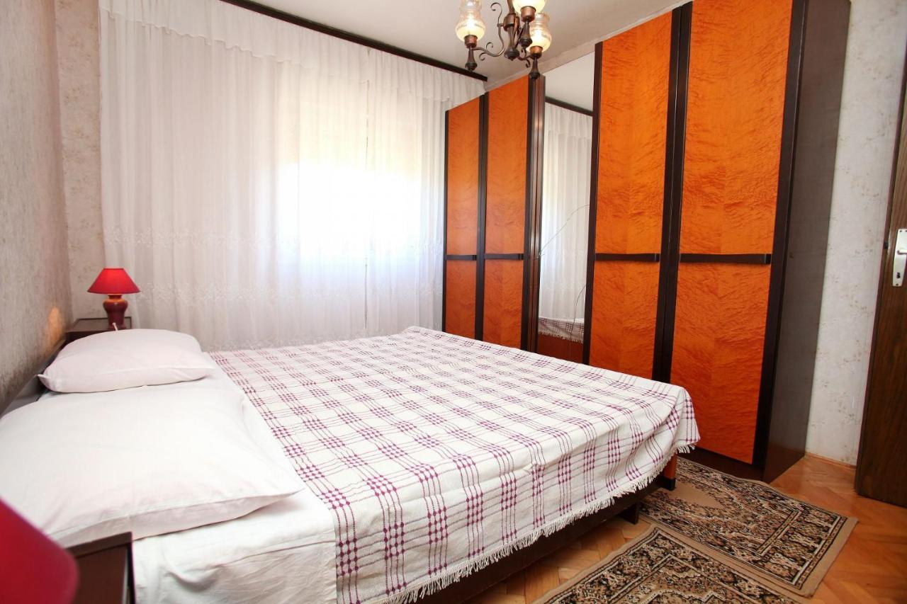 Appartamento con 3 Camere da Letto