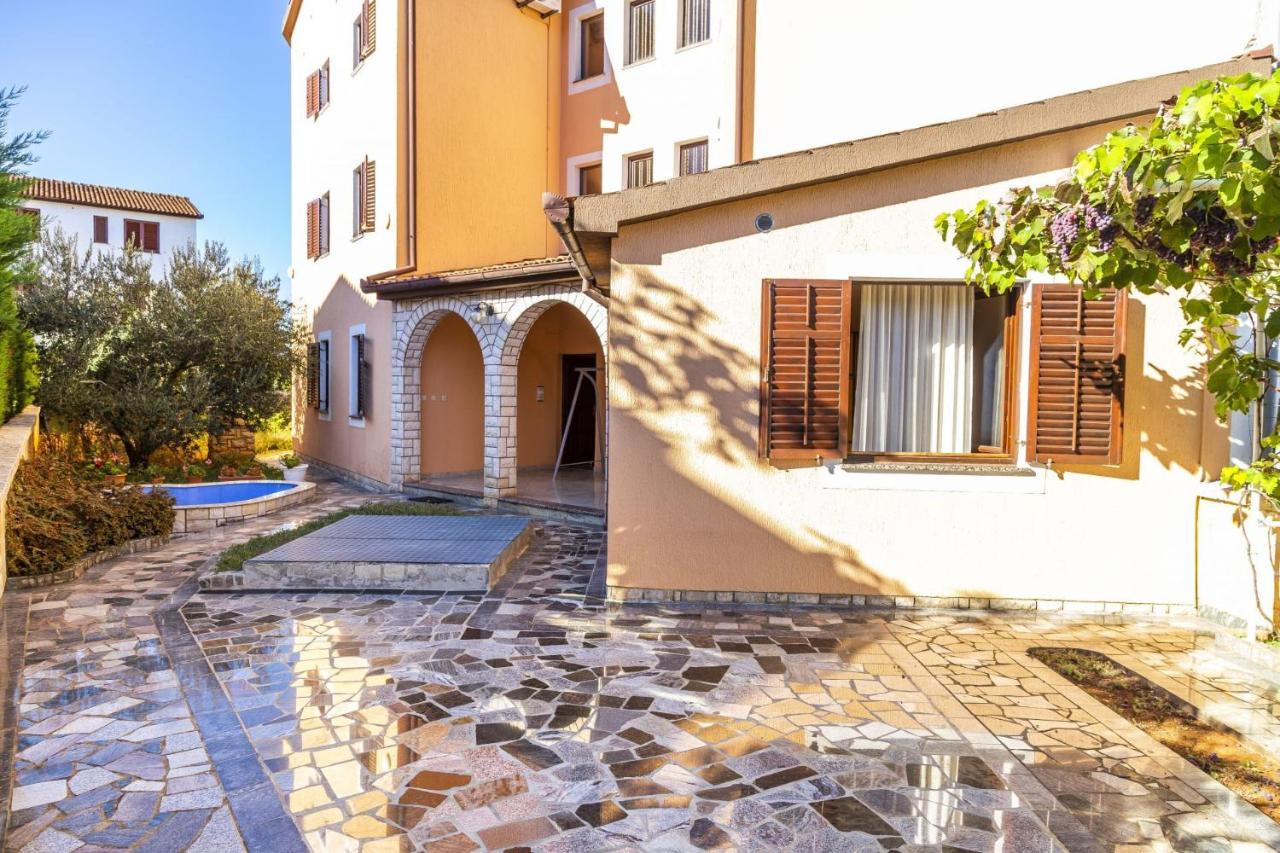 Apartments Mir - B&B
