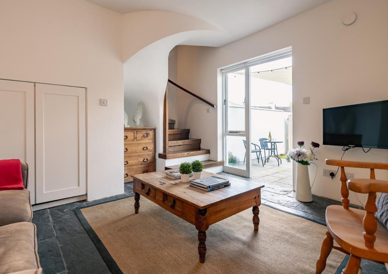 One bedroom apartment to sleep 2 in the heart of Kenmare town - Chambres d'hôtes Kenmare