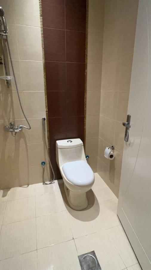 Deluxe Room (2 Adults + 1 Child)