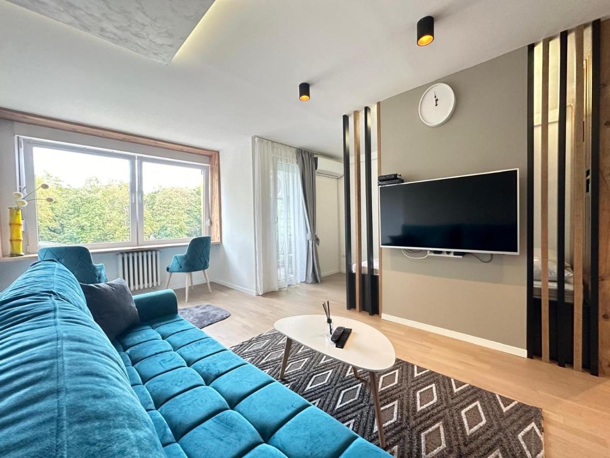 Franca-free parking - B&B