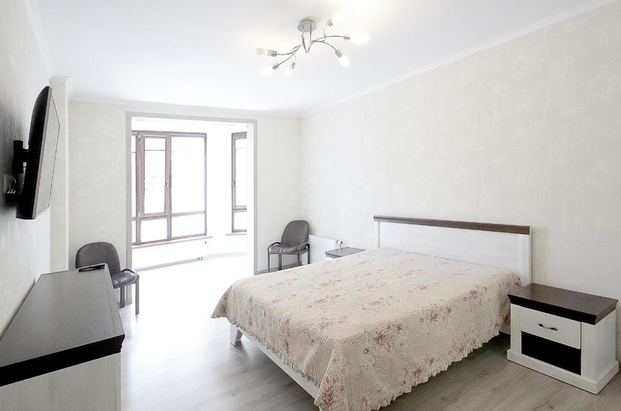 "Deluxe Apartments" L 26-4 - 11220 - B&B Leópolis