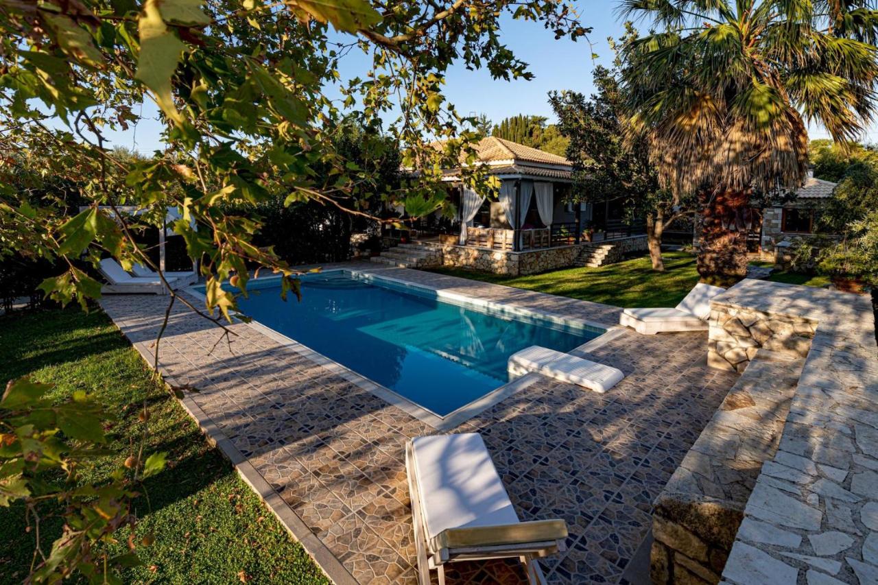 Eleonas Private pool villa - B&B Fiolítis