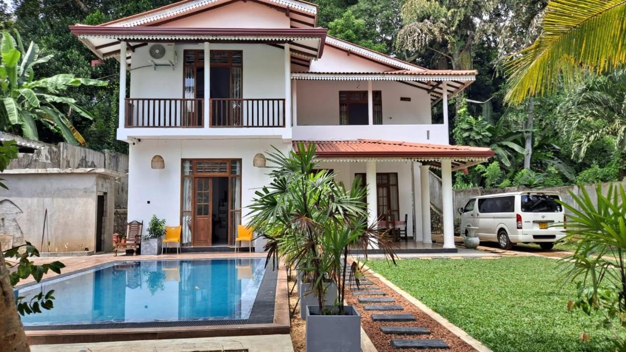 Villa 365 thalpe - B&B