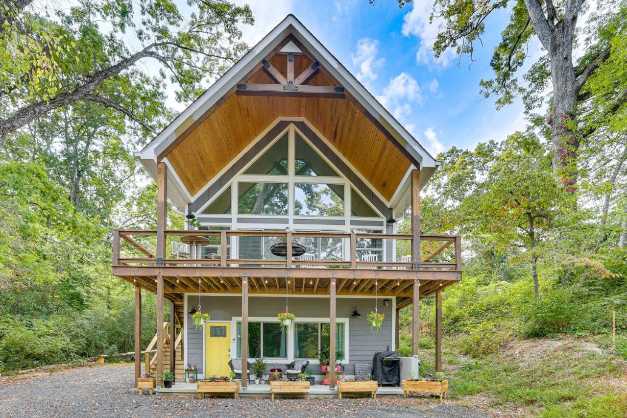 6 Mi to Downtown Apt with Fire Pit in Chattanooga! - B&B
