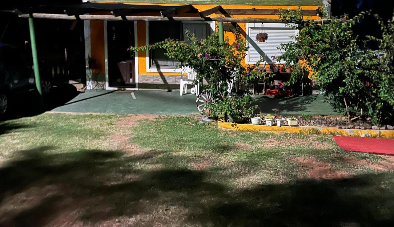 Casa confortable y tranquila- Piriápolis - B&B