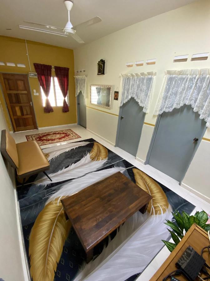 Cinta 5 Minit UTHM Parit Jelutong - B&B