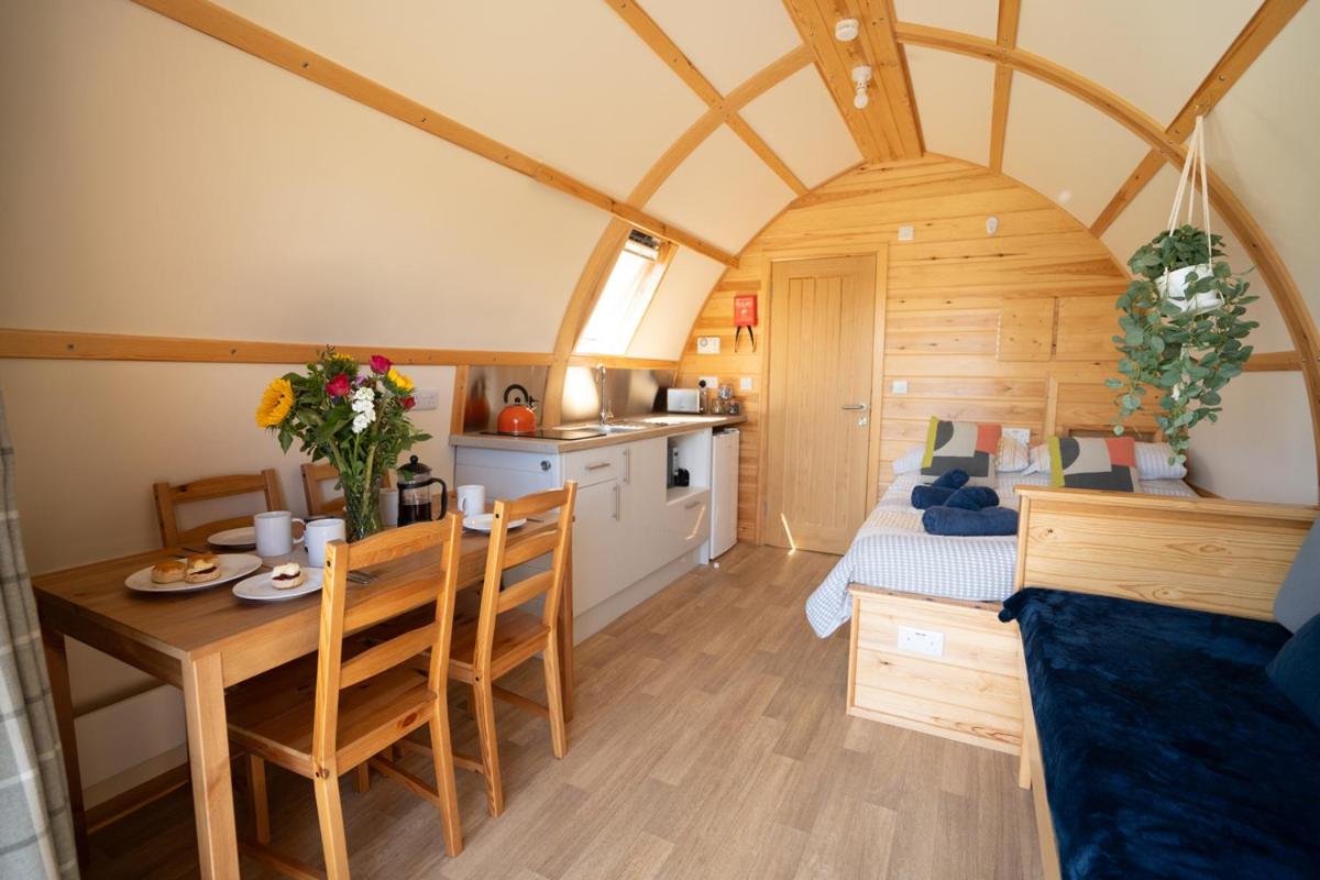 Standard Cabin with Hot Tub