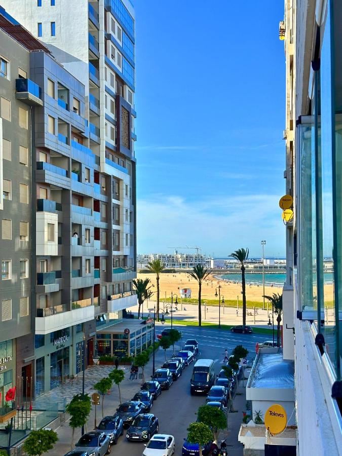 Modern 2BR with Pool near the Beach - Ferienwohnung Tanger