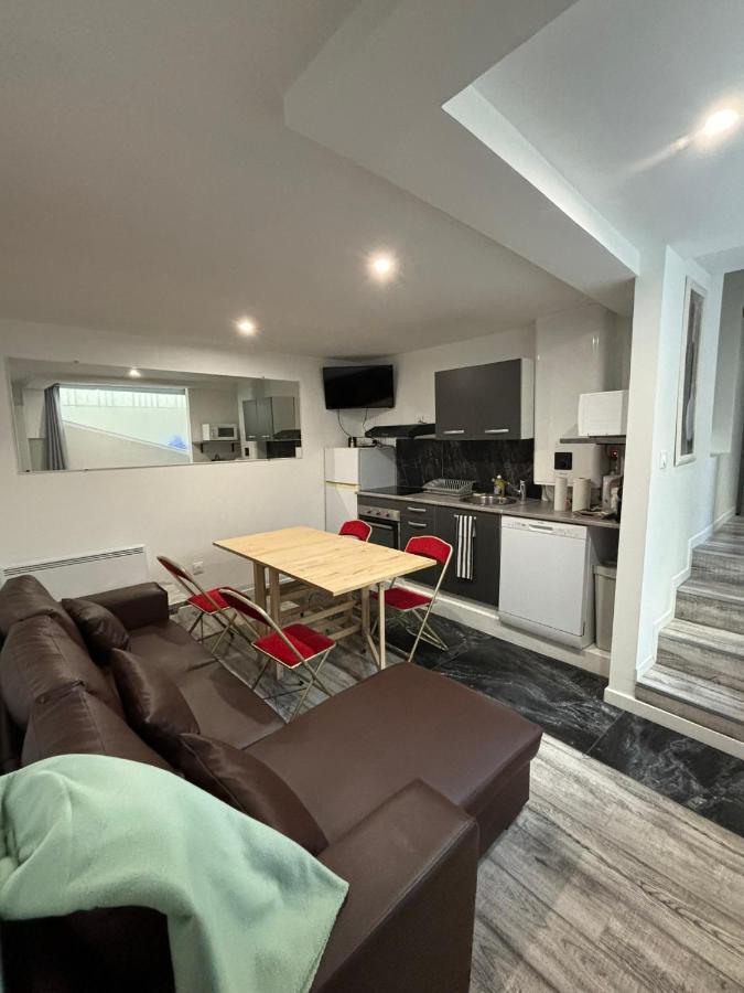 Proximité RER A , souplex tout confort, 2 chambres - B&B