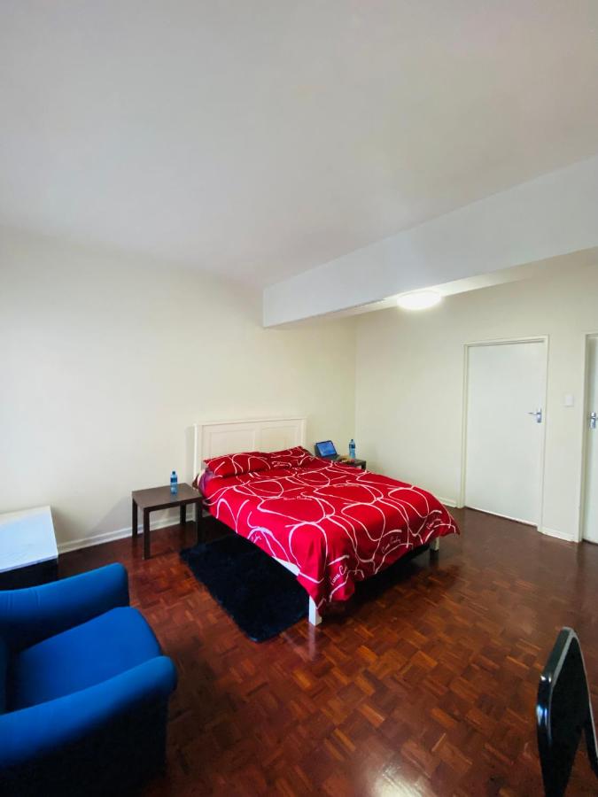 Cosy Apartment - Bed and Breakfast Port Elizabeth