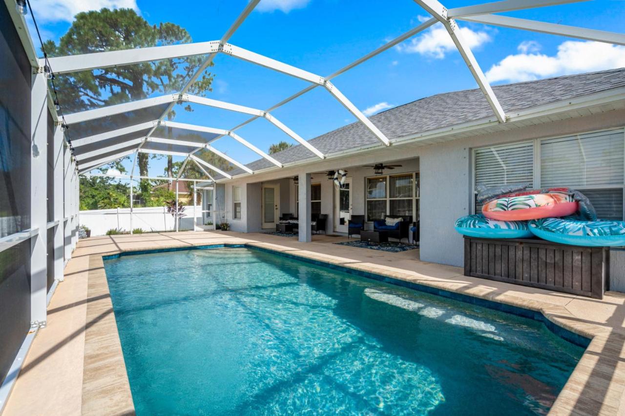 North Port Getaway 4-BR Home with Pool and Lanai - Chambres d’hôtes