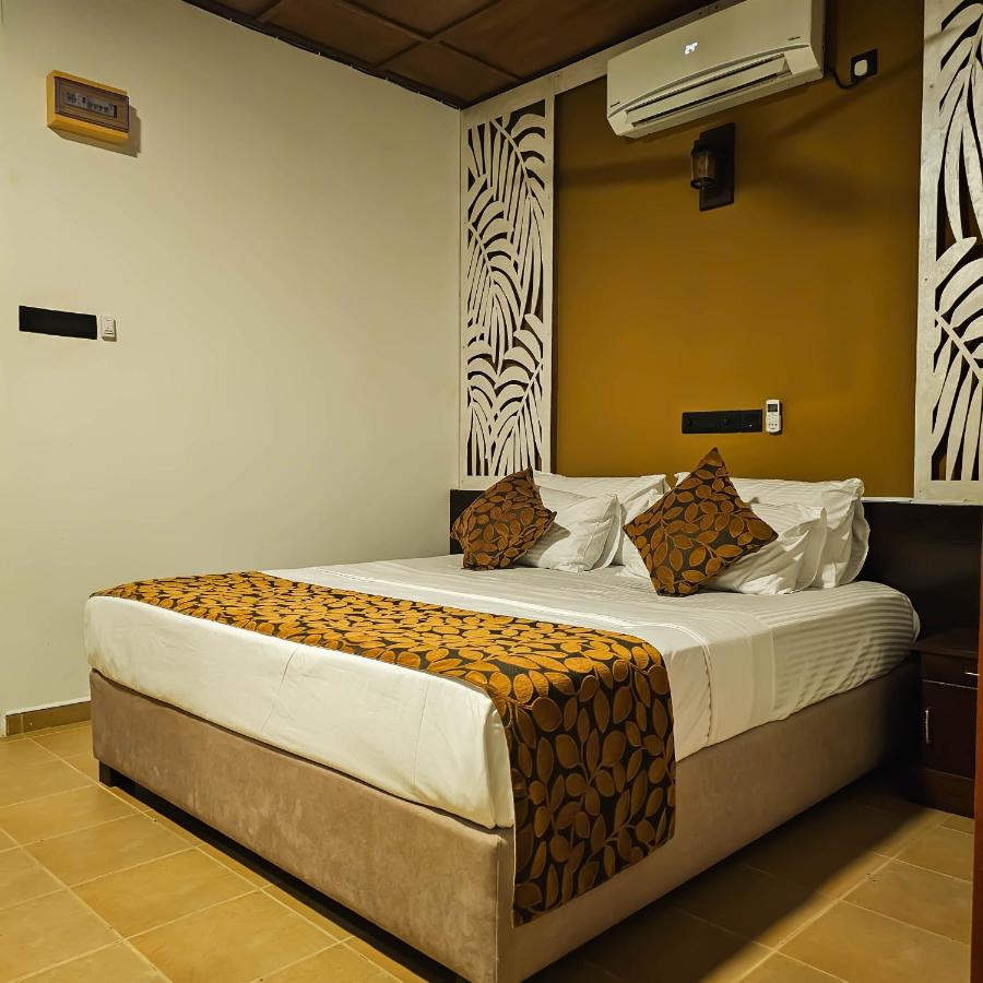 Cruzian Bliss - B&B