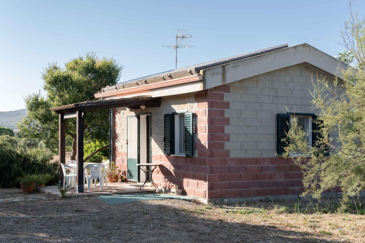 Casa Lussi accogliente e tranquilla - B&B Campanedda