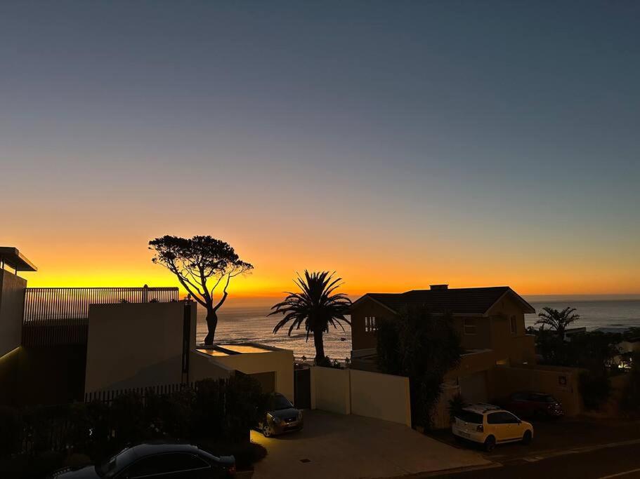 Camps Bay Cottage - B&B Cape Town
