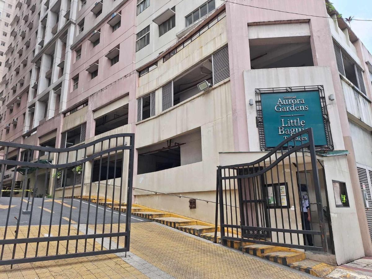 2 Bedroom condo unit - Bed and Breakfast Manilla