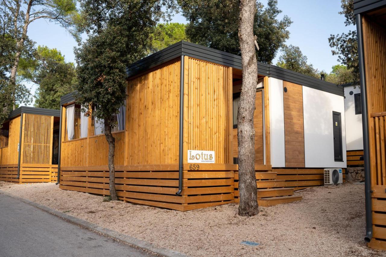 Mobile Home Lotus - Ferienwohnung Biograd na Moru
