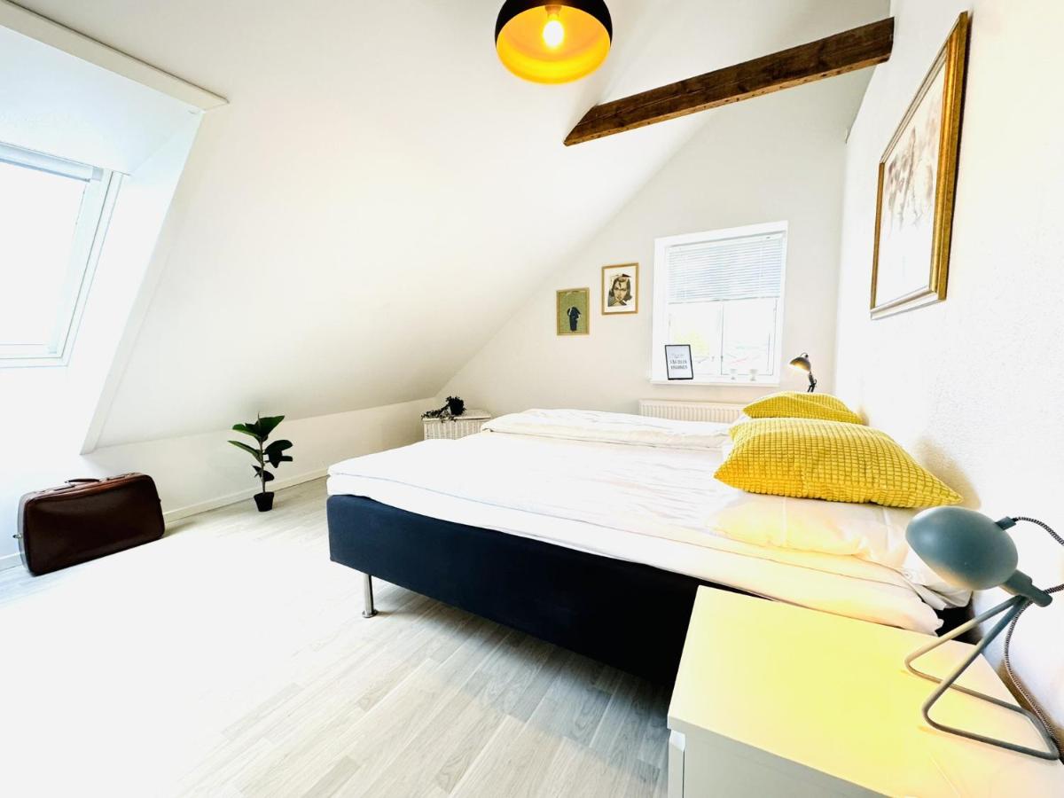 aday - 4 Bedrooms Penthouse in Langholt - B&B