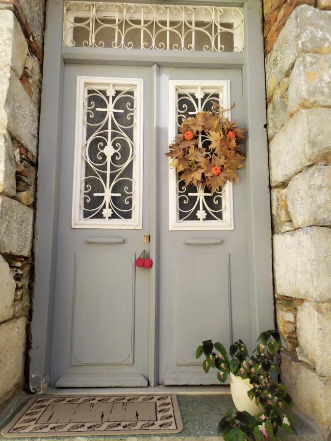 Διώροφο πέτρινο σπίτι με θέα Agiasos Classic Stone House - Ferienwohnung