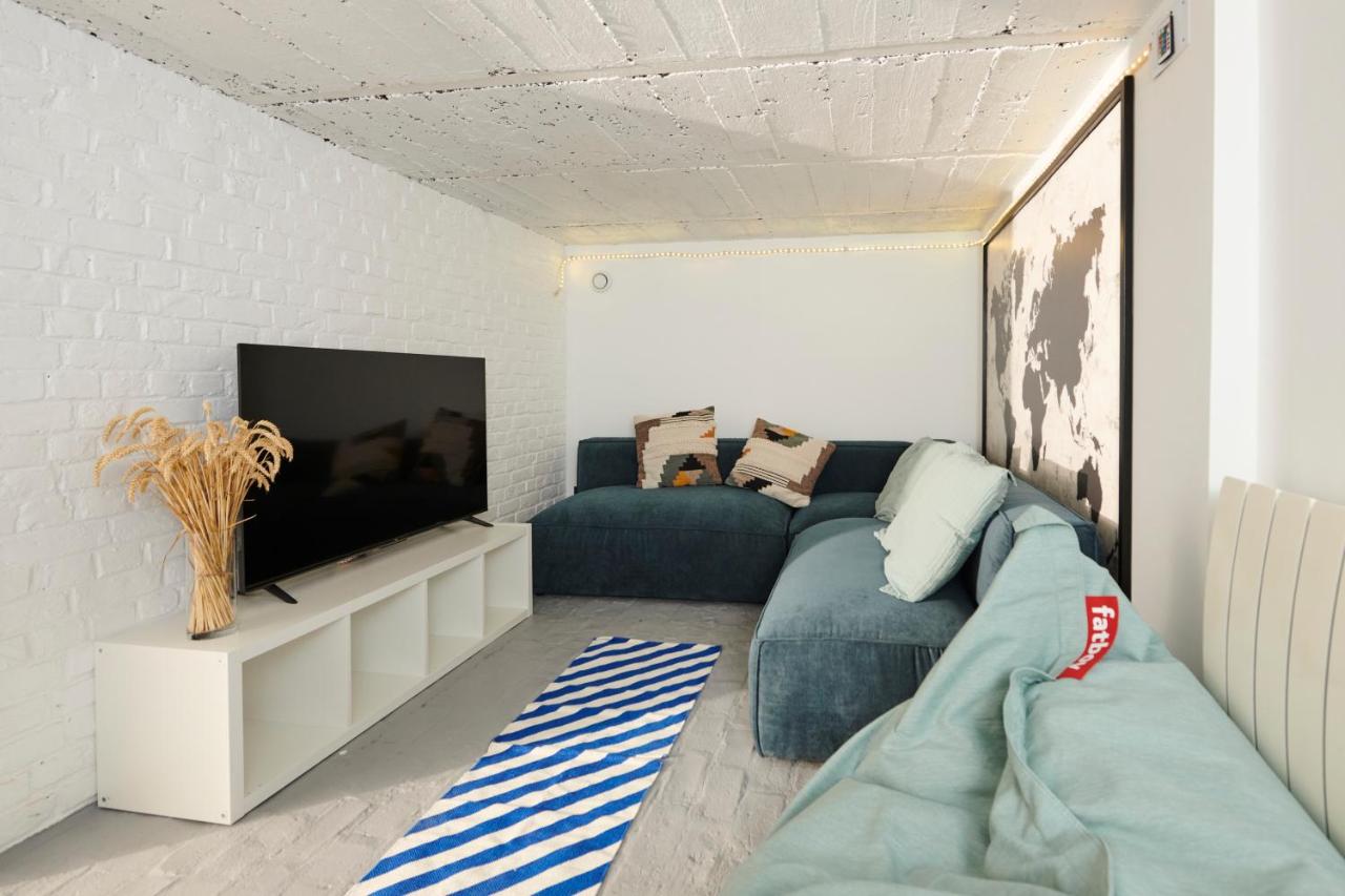 Charmant T2 - 2min de Lille - Bed and Breakfast