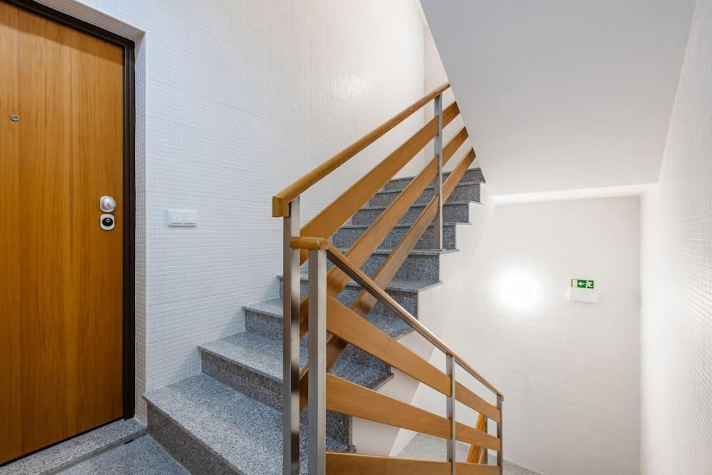Matosinhos Seaside Prime Studio - Bed and Breakfast Matosinhos