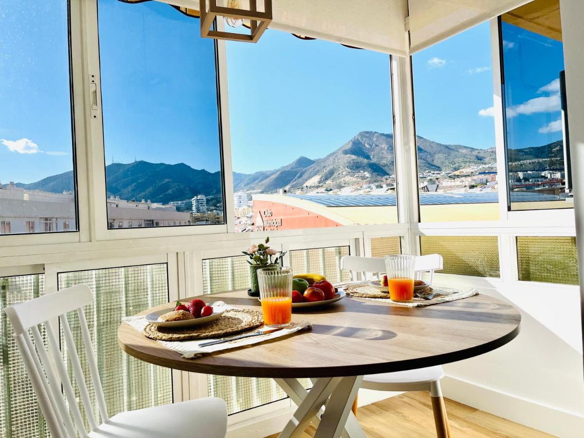 Beautiful brand new study 24-hour reception - B&B Benalmádena