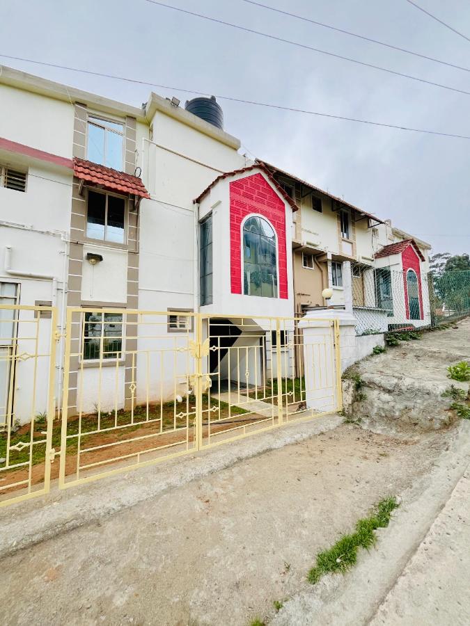 Misty Kodai view - B&B