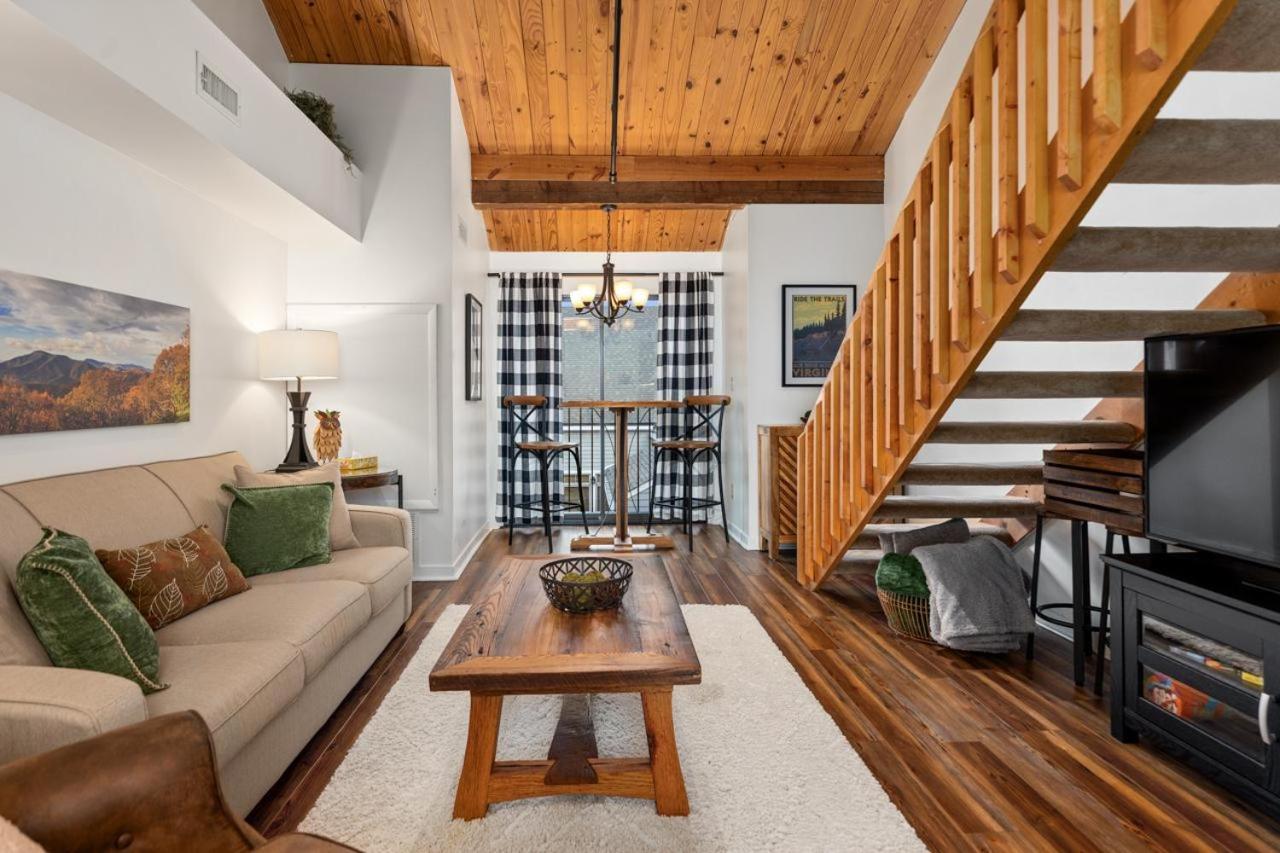 Mountain Inn Lodge 55 with Wintergreen Advantage - Ferienwohnung Wintergreen