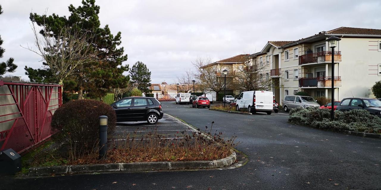 Au Cocon d'Ornon - Top Location Bordeaux - B&B